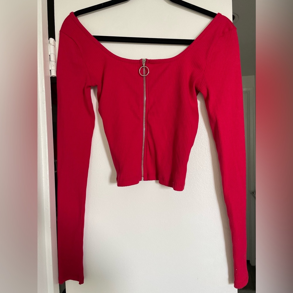 Hollister long sleeve ribbed crop top with zipper